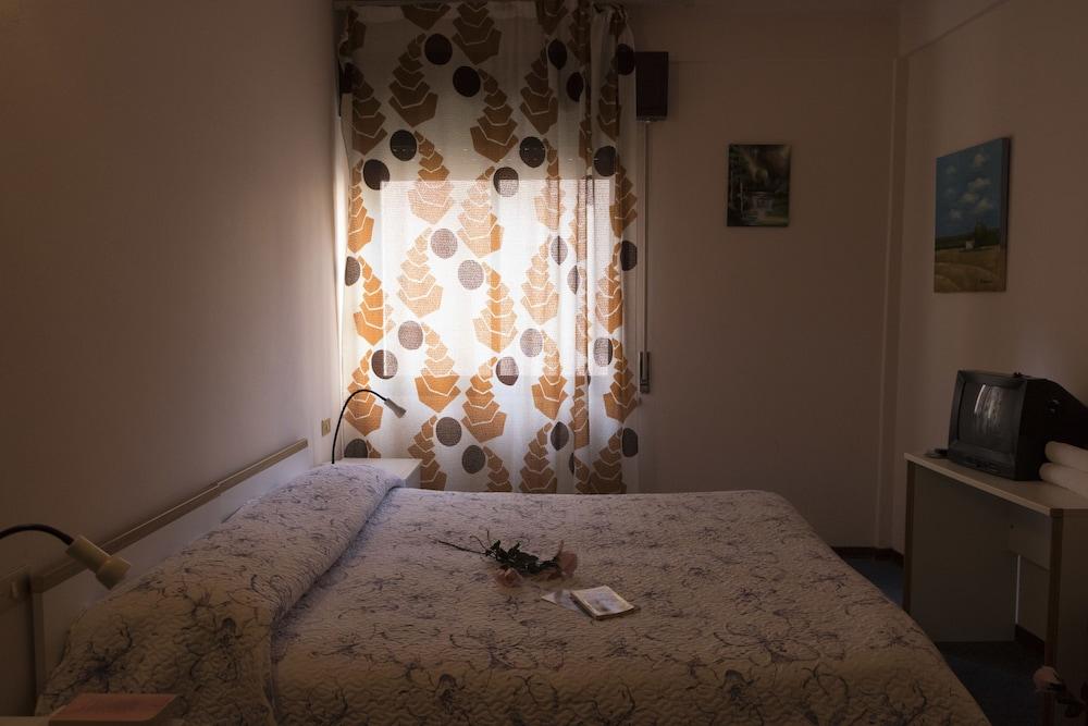 Hotel Primavera Desenzano del Garda Eksteriør bilde