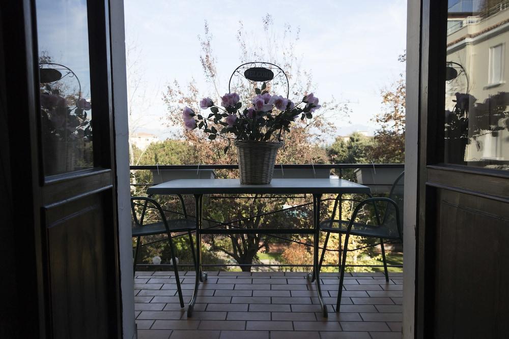 Hotel Primavera Desenzano del Garda Eksteriør bilde