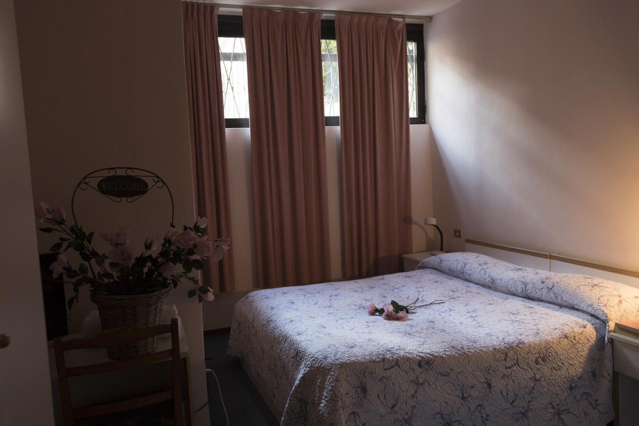 Hotel Primavera Desenzano del Garda Eksteriør bilde